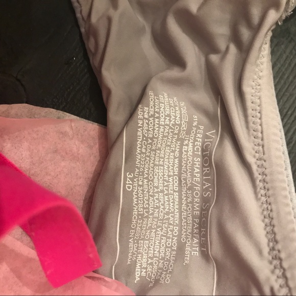 Victoria secret bras size 34D two bras! - Picture 6 of 16